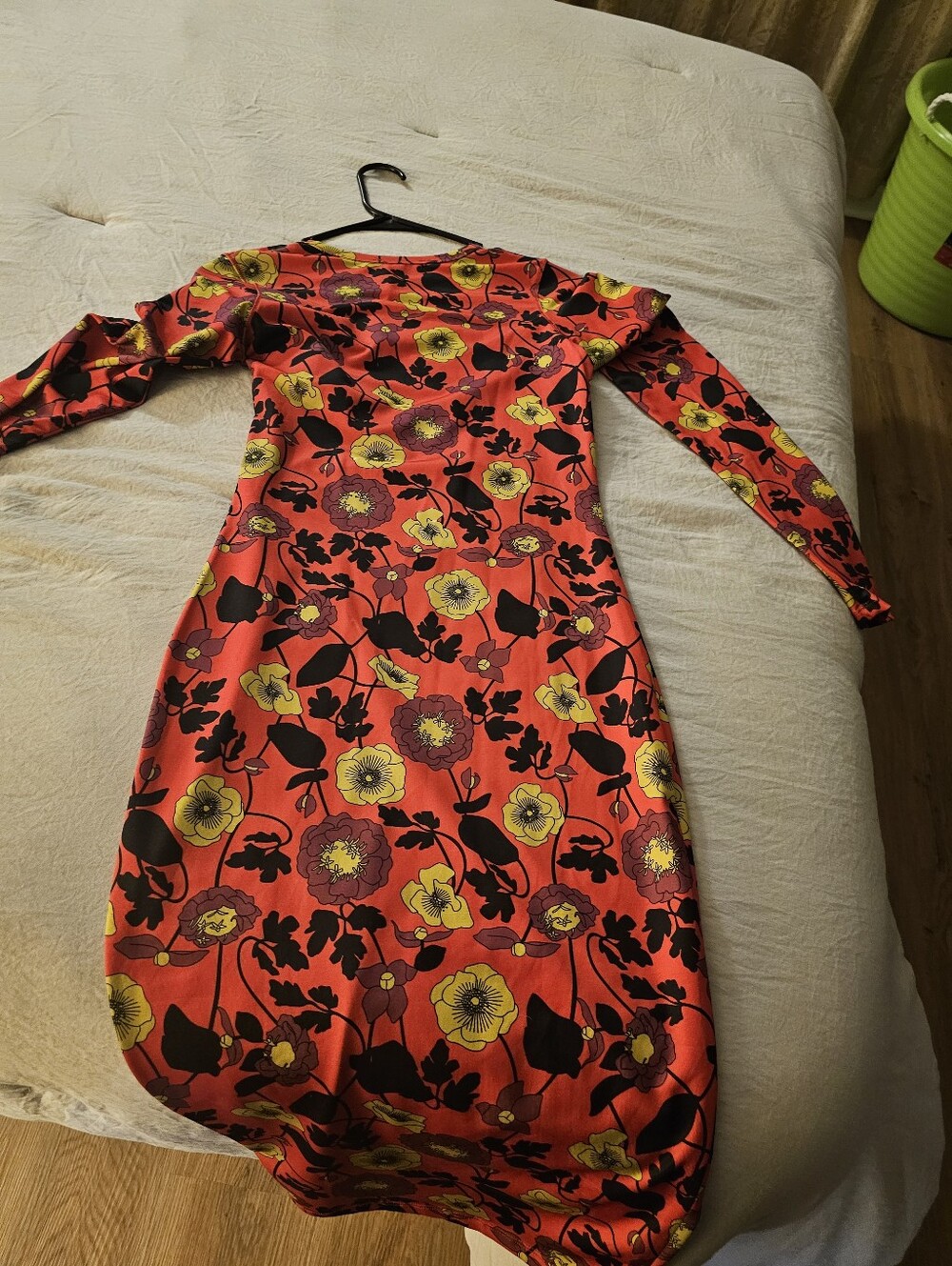 Zara Red Floral Long-Sleeve Women’s Dress, Size S, NWOT $30
